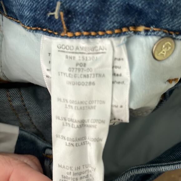 Good American Good Legs Crop Denim Jeans Size 26 NWT - Picture 11 of 11